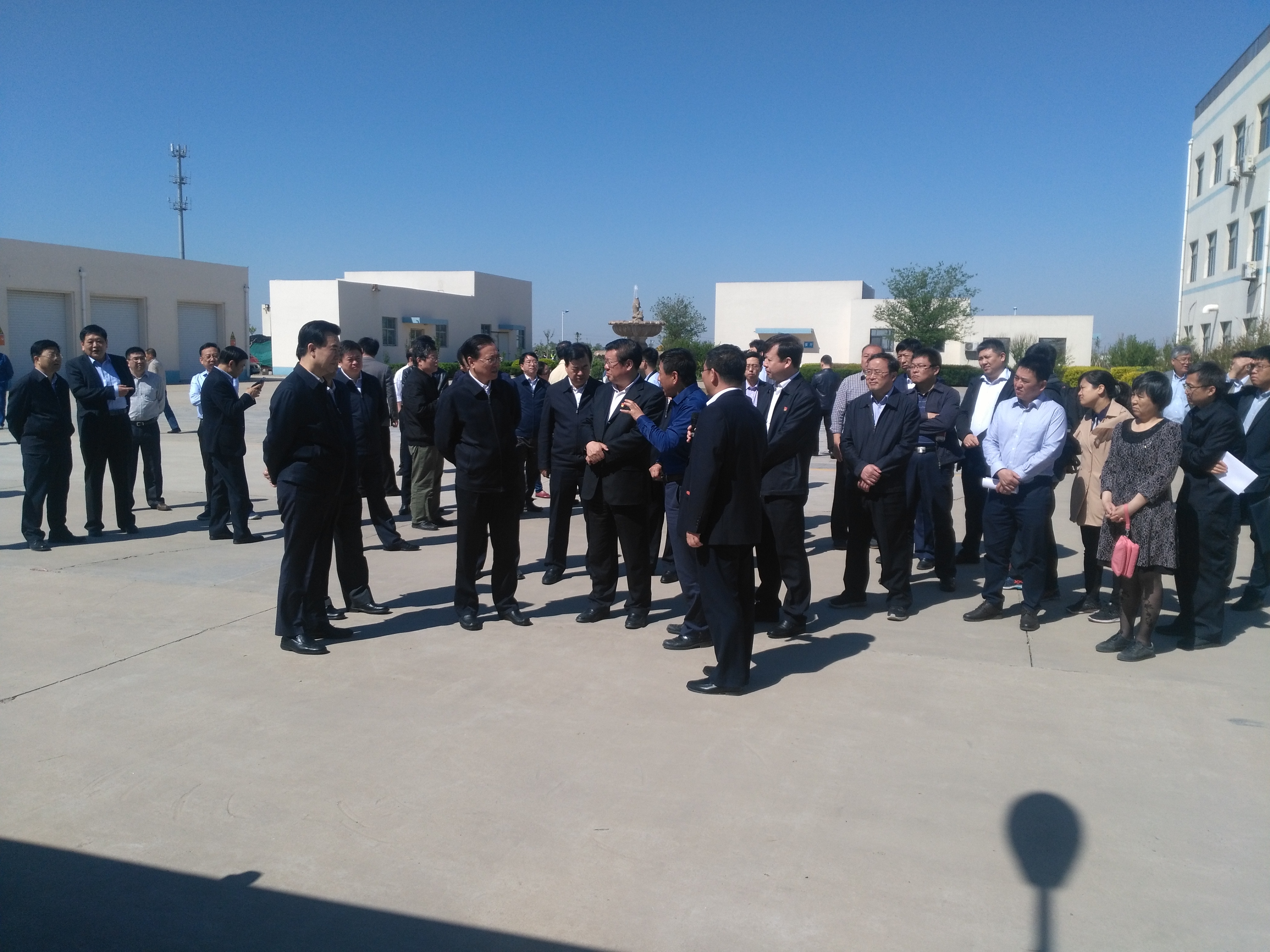 ��(gu��)��13��ί�I(l��ng)��(d��o)�����W�R�GԴ�����{(di��o)�������ҏS���O(sh��)