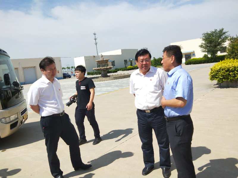 ��������ӛ���A�����κͿ���(j��ng)������Ȼ�H�н�Մ